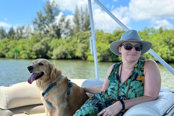 23ft Pontoon Boat Rental - Pricing and Group Information