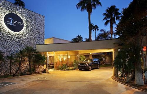 7 Springs Inn & Suites - Amenities and Facilities