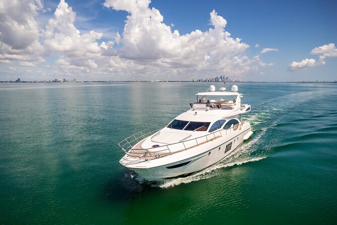 70 Azimut Flybridge Yacht Charter - Included Amenities