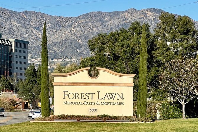 A Tribute Tour: Michael Jacksons Path in Los Angeles - Visiting the Legendary Neverland Ranch