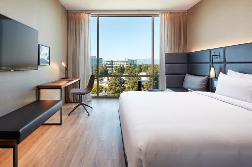 AC Hotel by Marriott San Jose Santa Clara - Location and Accessibility