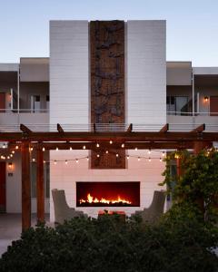 Ace Hotel and Swim Club Palm Springs - Amenities and Facilities