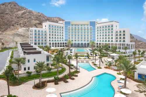 Address Beach Resort Fujairah - Dining Experiences