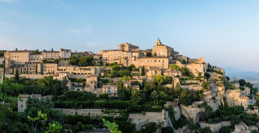 Airelles Gordes, La Bastide Review