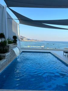 Al Dana Sea View Villa - Amenities and Facilities