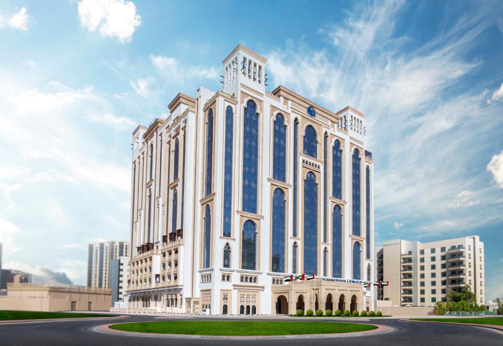 Al Jaddaf Rotana Suite Hotel Review