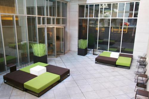 Aloft Harlem - Guest Reviews and Ratings