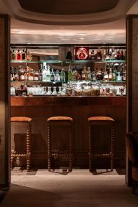 Alpes Hotel Du Pralong - Exceptional Location and Access