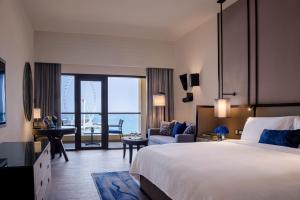 Amwaj Rotana, Jumeirah Beach - Dubai - Accommodation Options