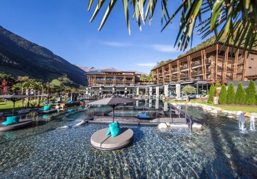 Andreus Resorts - Exceptional Amenities