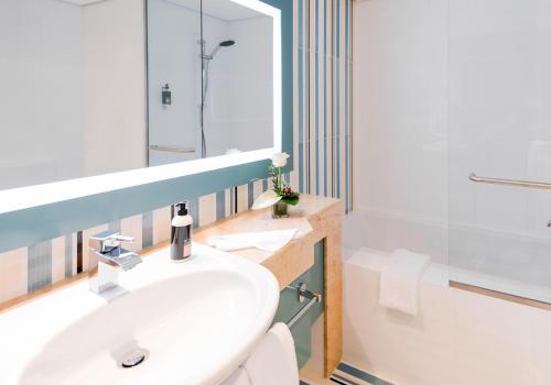 Aparthotel Adagio Fujairah - Accommodation Options