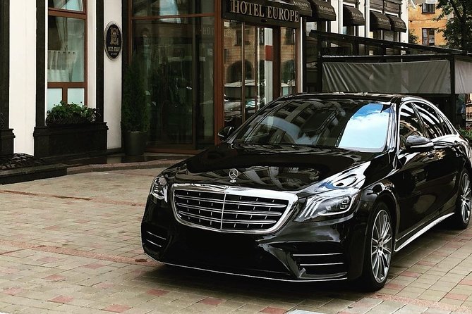 Arrival Private Transfer: Airport FLL to Hollywood Beach in Luxury Car - Inclusions