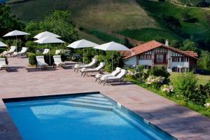 Auberge Ostapé - Location and Ratings