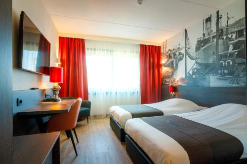 Bastion Hotel Haarlem Velsen - Amenities and Services