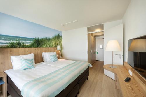 Beach Hotel Zandvoort by Center Parcs - Room and Accommodation Features