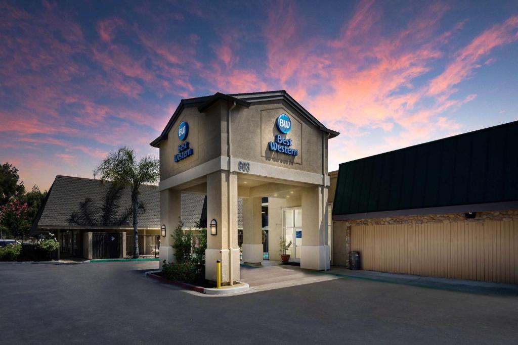 Best Western Danville Sycamore Inn Review