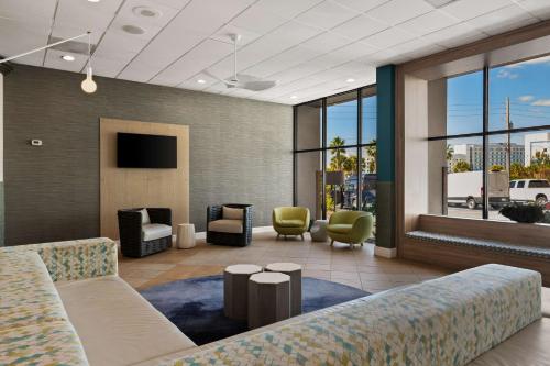 Best Western Orlando Gateway Hotel - Location and Nearby Attractions