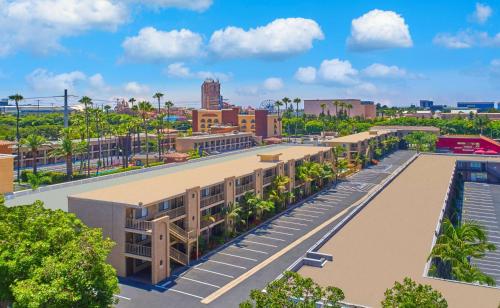 Best Western Plus Anaheim Inn - Convenient Location