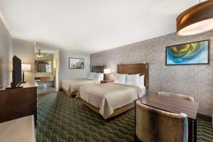 Best Western Plus Black Oak - Amenities Offered