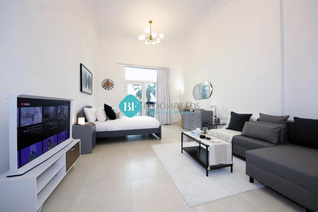 Bloomfields Spacious Stu Ansam Yas Island Review