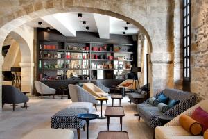 Boutique Hotel Des Remparts & Spa - Accommodations and Amenities