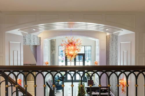 Broadway Plaza Hotel - Guest Reviews