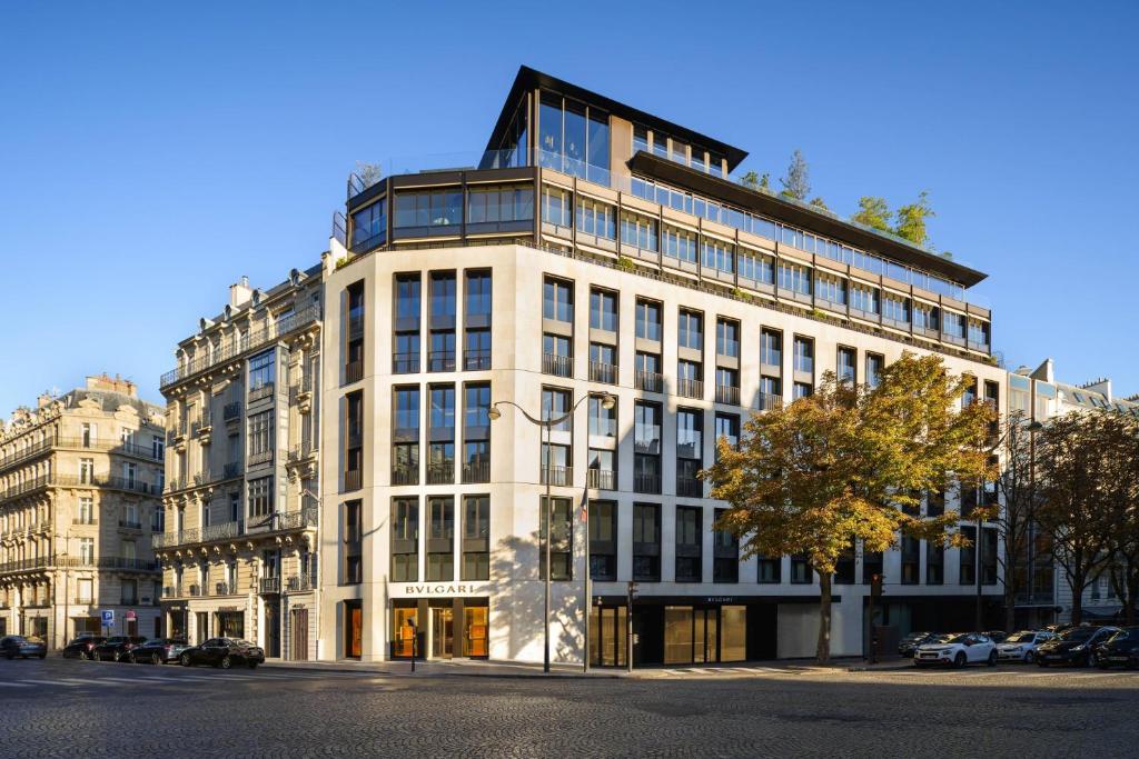 Bulgari Hotel Paris Review