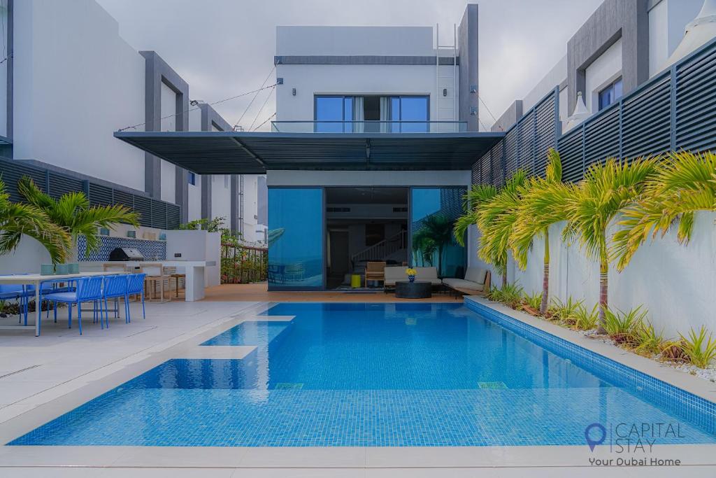 Capital Stay- 4 Bed Villa- Fujairah Review