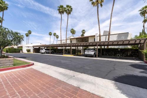 Casitas Del Monte - Accommodation Details