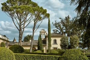 Castello Del Nero - Amenities and Facilities