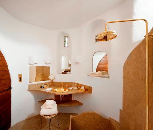 Château De Riell - Elegant Accommodation and Room Types