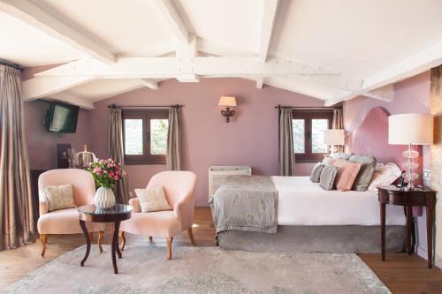 Chateau Eza - Accommodation Overview