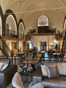 Church Hotel Biervliet - Accommodation and Facilities