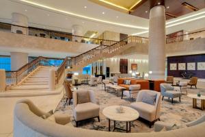 Conrad Dubai - Accommodations and Amenities