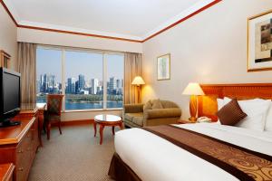 Corniche Hotel Sharjah - Amenities and Facilities
