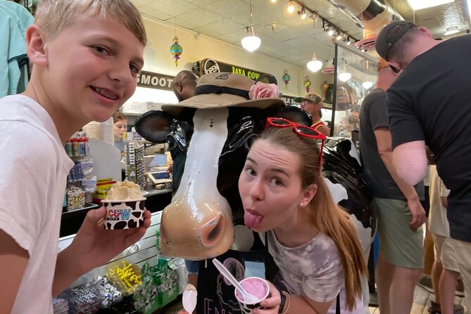 Corsicana Crusade Scavenger Hunt - Inclusions and Features