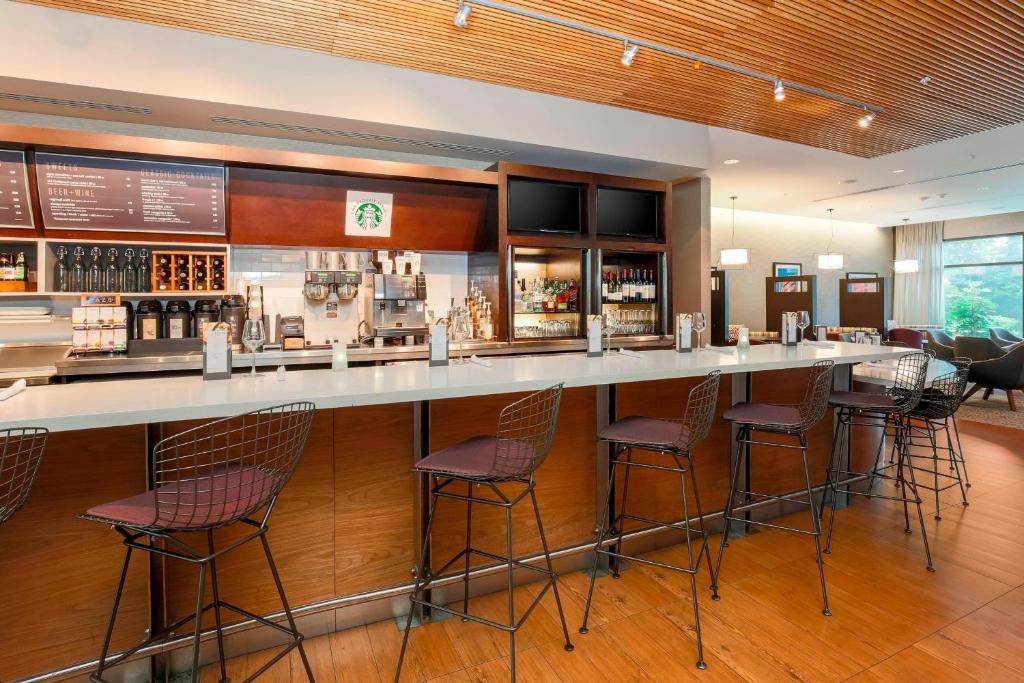 Courtyard by Marriott San Jose Campbell - Amenities and Facilities