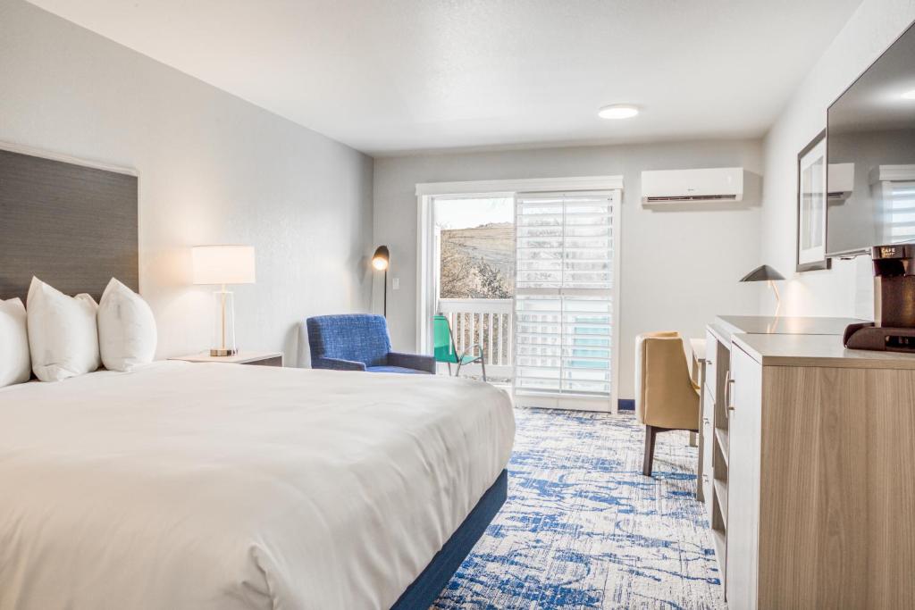 Creekside Inn Downtown - Guest Ratings and Reviews