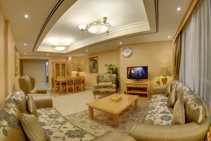 Deira Suites Deluxe Hotel Suites - Comprehensive Amenities and Services