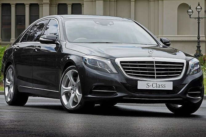 Departure Honolulu-Waikiki to Honolulu Airport HNL by Luxury Car - Whats Included in Your Ride
