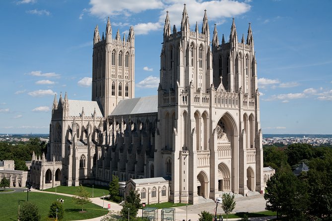 Departure Private Transfer: Washington to Baltimore Airport BWI in Luxury Van - Wait Time and Availability