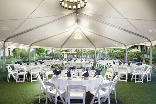 DoubleTree by Hilton Ontario Airport - Amenities and Facilities