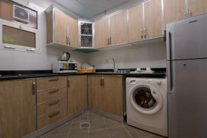 Downtown Plaza Hotel Apartment Pet Friendly - Accommodation Details