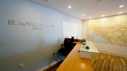 El Royale Gardens Near Universal Studios - Location and Proximity