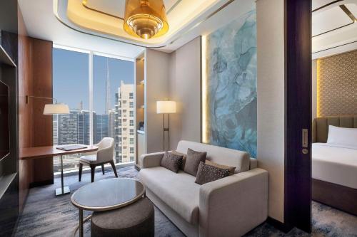 Embassy Suites By Hilton Dubai Business Bay - In-Room Amenities