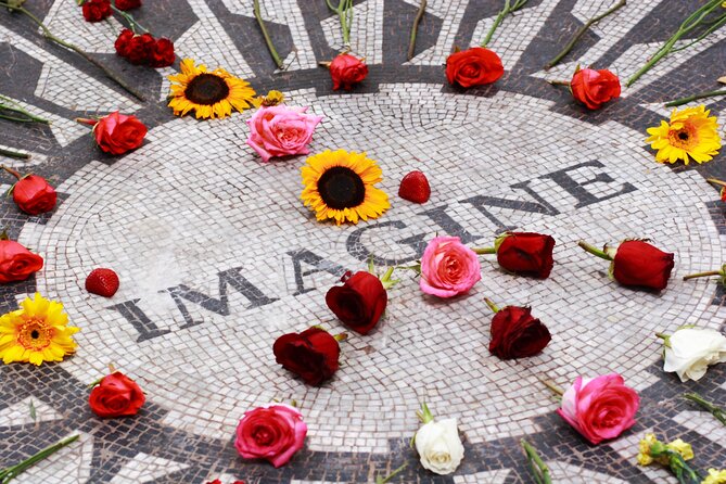 Epic NYC: Discover, Reflect, Marvel – A Walking Journey - Exploring Iconic Landmarks