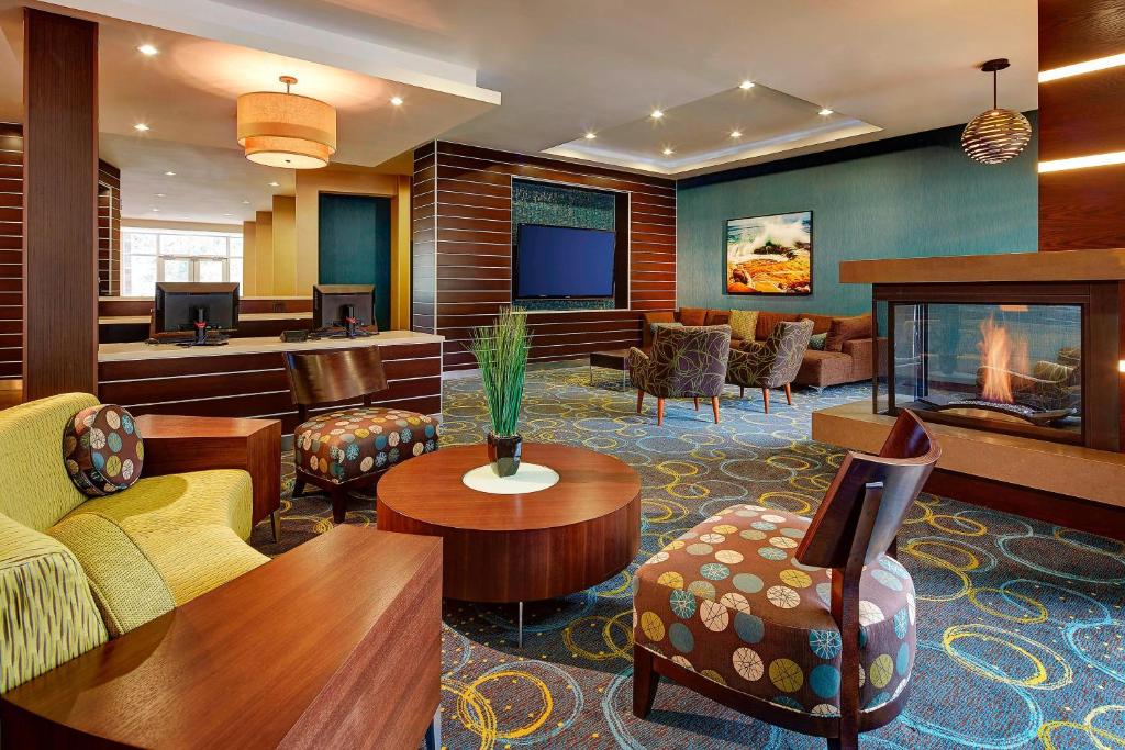 Fairfield Inn & Suites by Marriott San Diego Carlsbad - Convenient Location Highlights