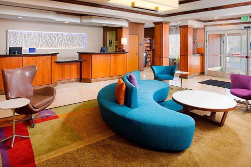 Fairfield Inn & Suites Twentynine Palms - Joshua Tree National Park - Accommodations and Room Features