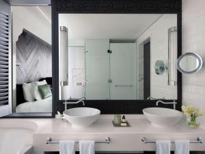 Fairmont Fujairah Beach Resort - Guest Ratings and Highlights