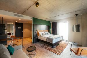 Fender Amsterdam, an IHG Hotel - Amenities and Services Offered